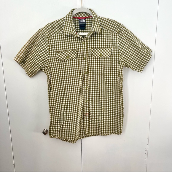 The North Face Men's Green Checkered Shirt Button Down Size Small - Picture 4 of 10